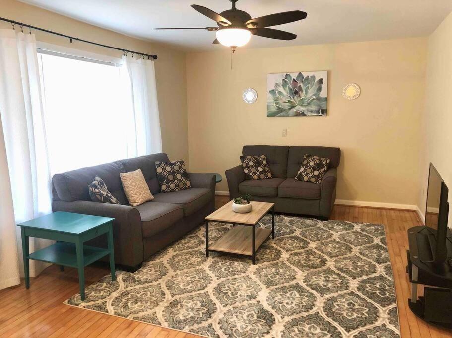 *Welcoming Cary Townhome*King Bed*Long Term Stays* Exterior photo