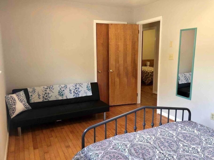 *Welcoming Cary Townhome*King Bed*Long Term Stays* Exterior photo