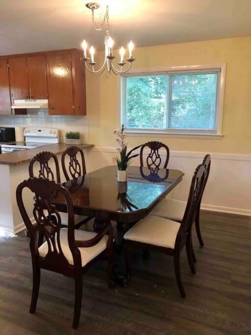 *Welcoming Cary Townhome*King Bed*Long Term Stays* Exterior photo